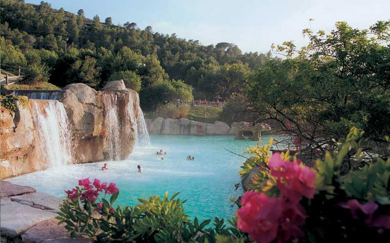 pool aqualandia benidorm