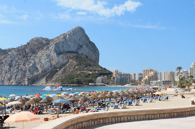 Calpe beach, promenade